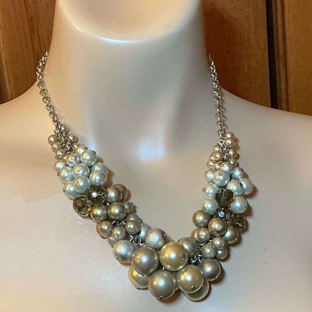 Lia Sophia Elegant Silver tone chain with Pearl Clusters necklace.